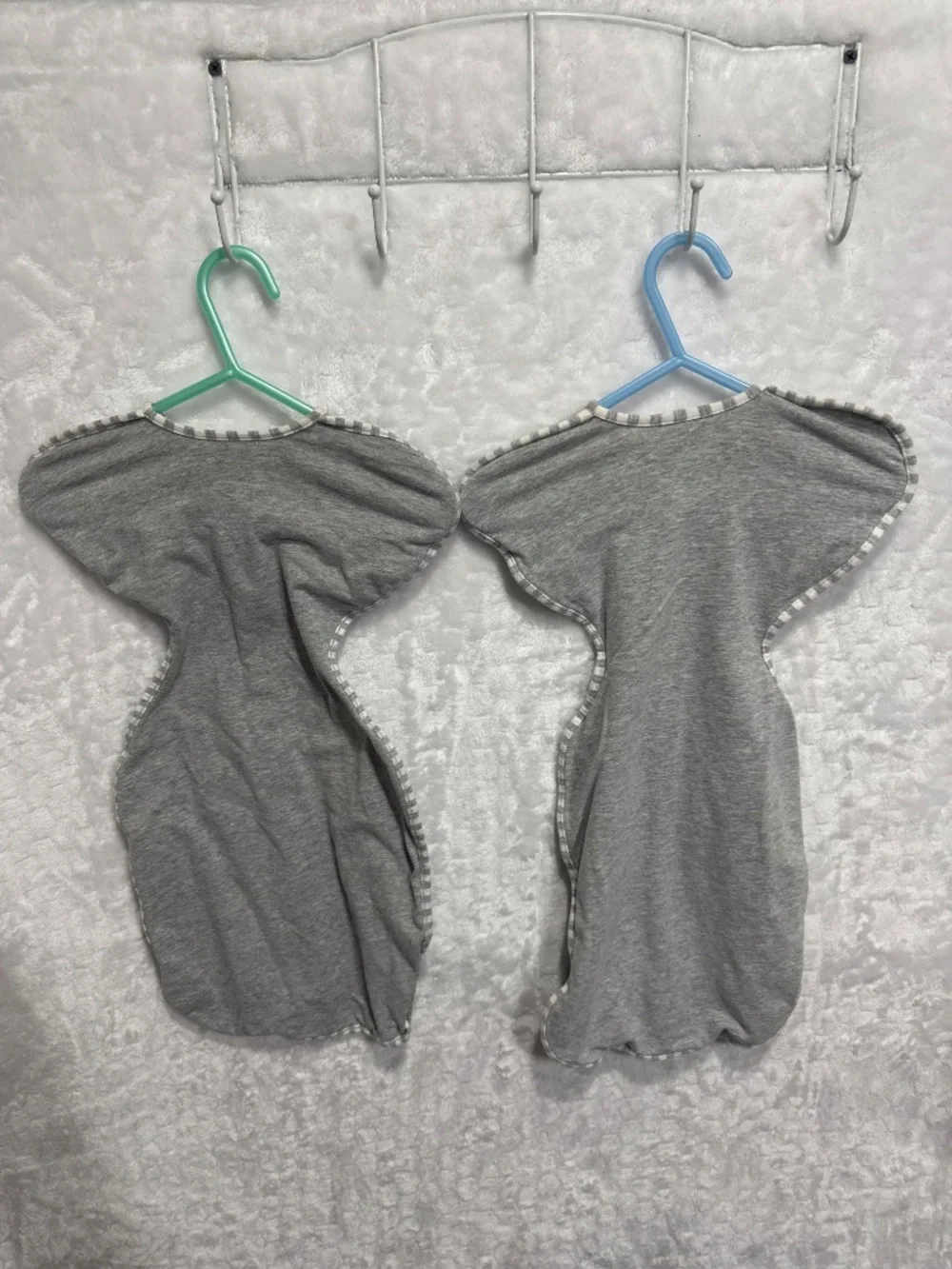 Love To Dream SWADDLE UP Original Sleep Sack Wrap Gray New Born 5-8.5 lbs Bundle